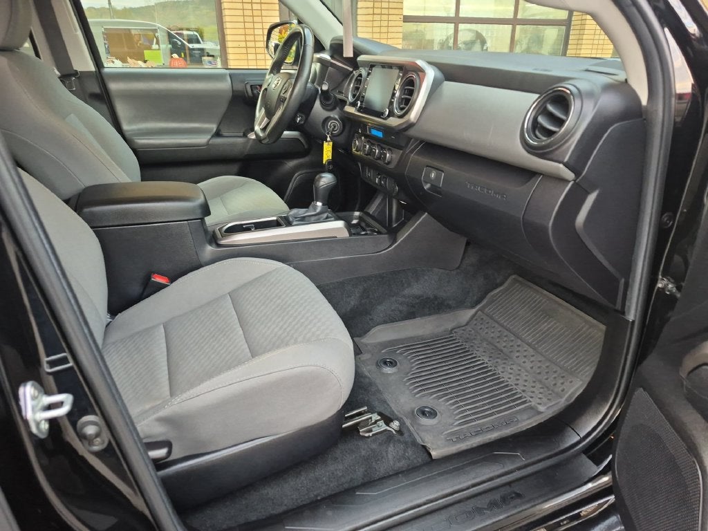 2022 Toyota Tacoma SR5 V6