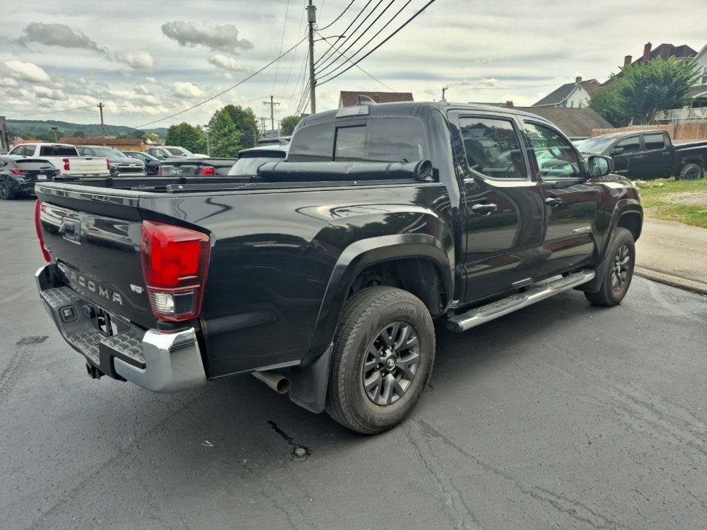 2022 Toyota Tacoma SR5 V6