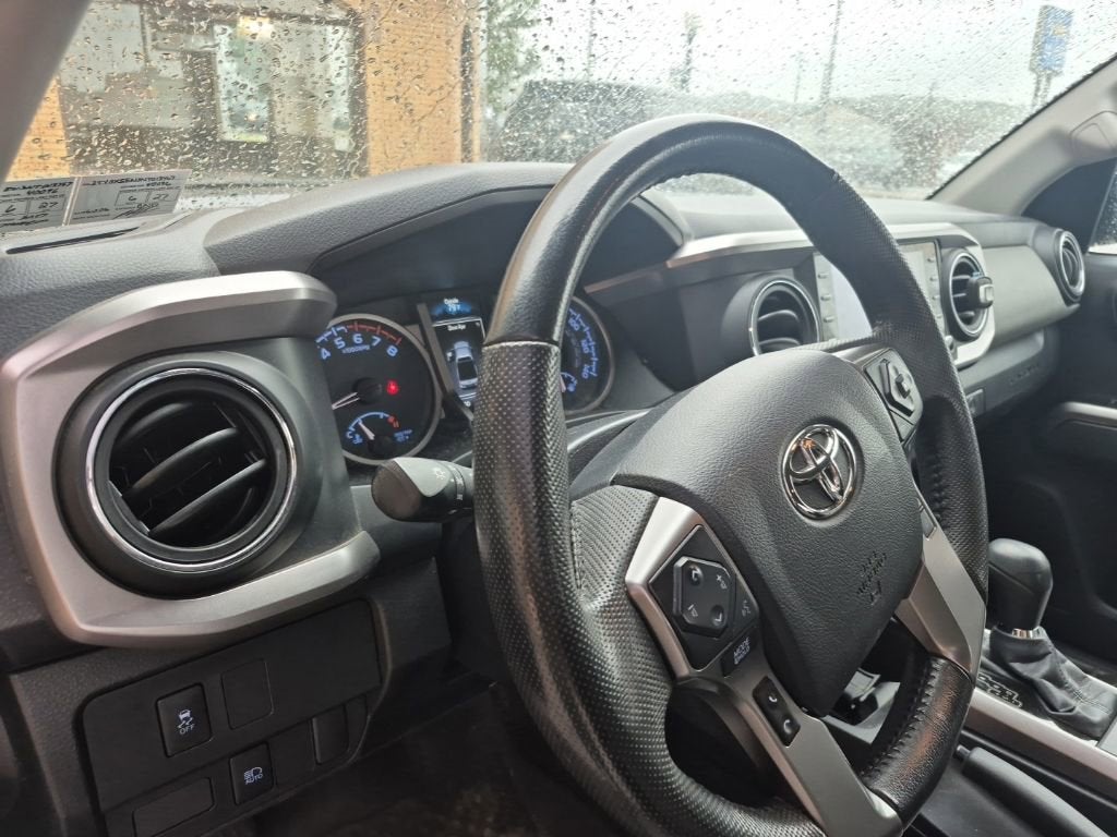 2022 Toyota Tacoma SR5