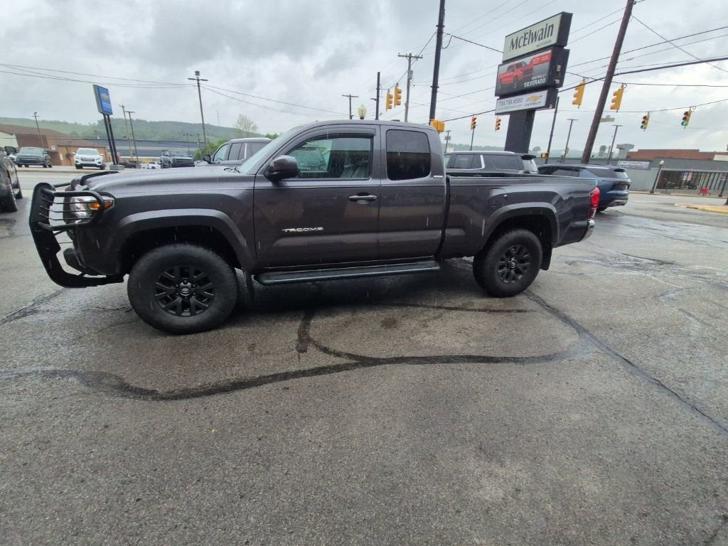 2022 Toyota Tacoma SR5
