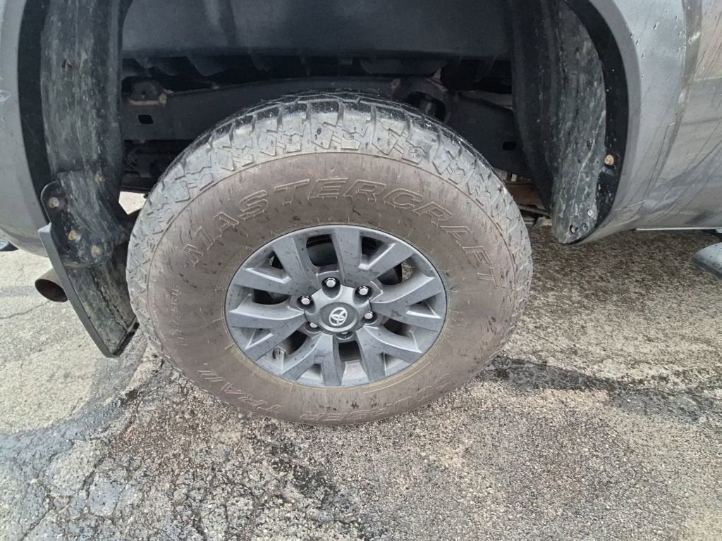 2022 Toyota Tacoma SR5