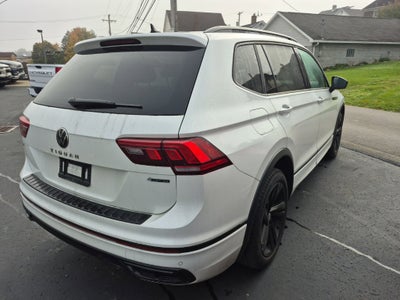 2024 Volkswagen Tiguan SE R-Line Black