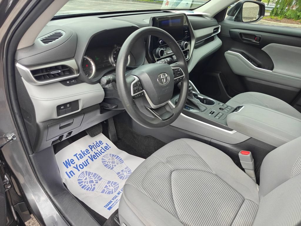 2023 Toyota Highlander L