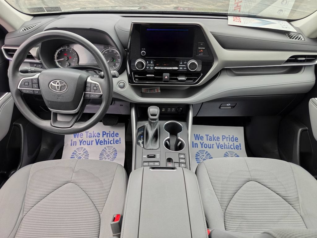 2023 Toyota Highlander L