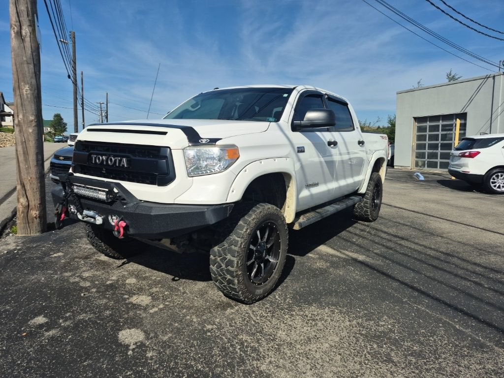 2016 Toyota Tundra SR5 5.7L V8