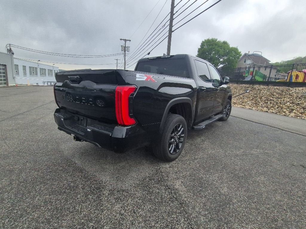 2024 Toyota Tundra 4WD SR5