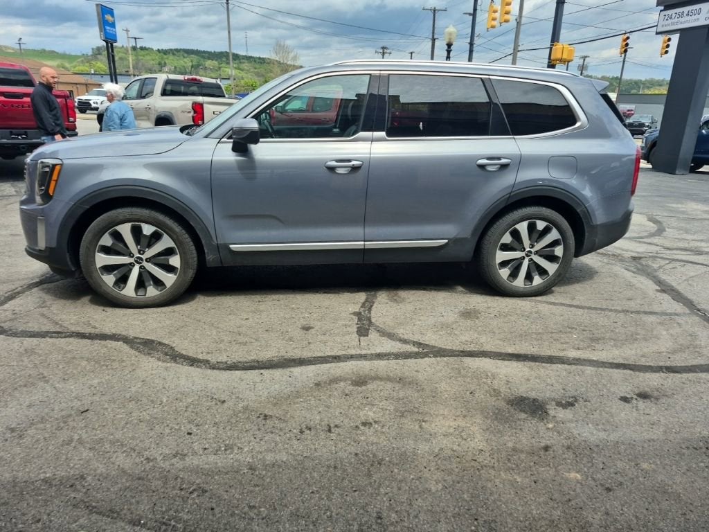 2022 Kia Telluride S