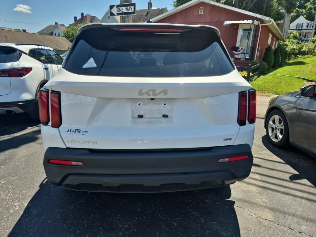 2023 Kia Sorento LX