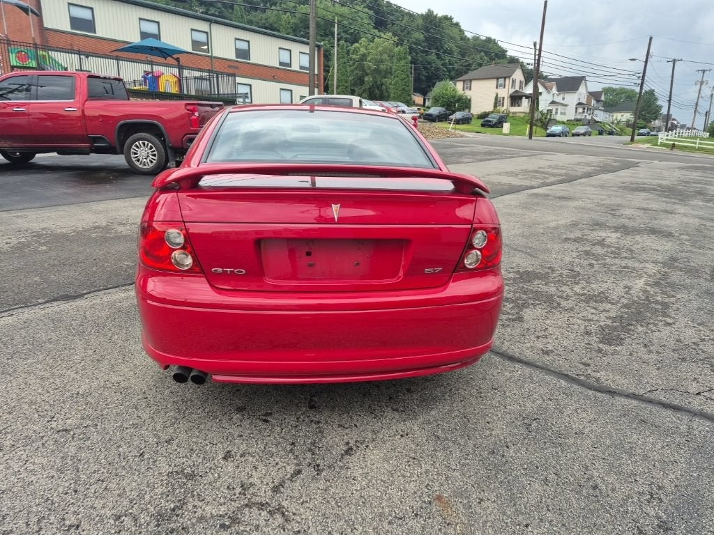 2004 Pontiac GTO 2dr Cpe