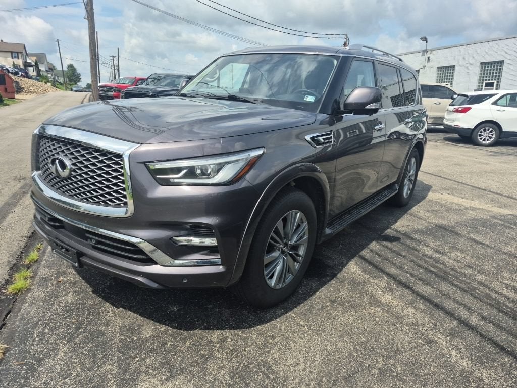 2024 INFINITI QX80 LUXE
