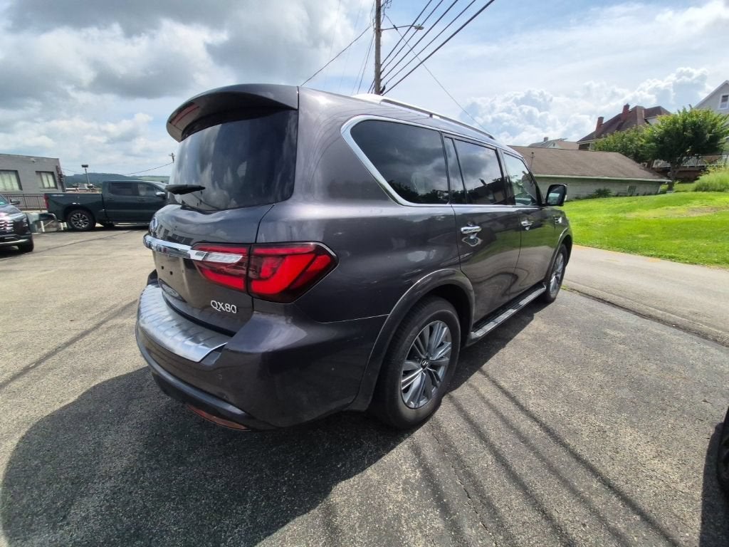 2024 INFINITI QX80 LUXE