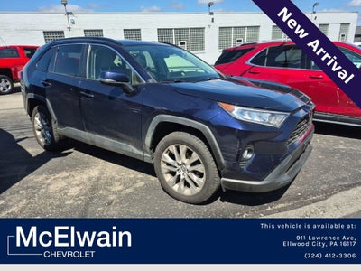 2019 Toyota RAV4 XLE Premium