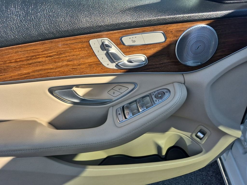 2021 Mercedes-Benz C-Class C 300