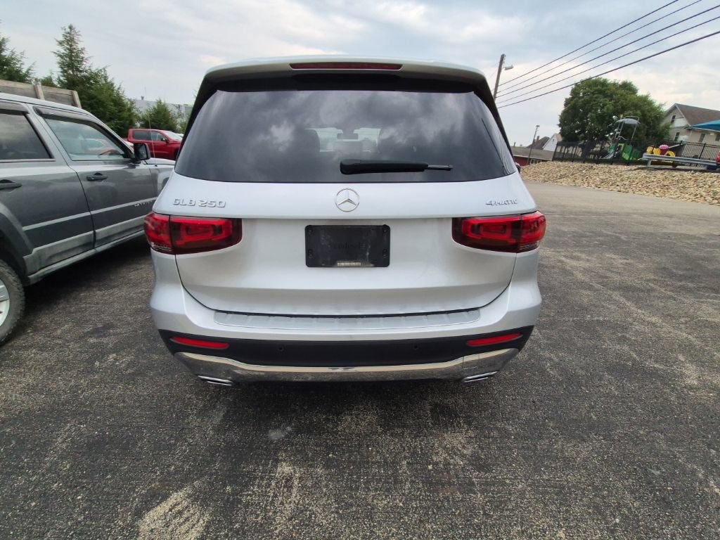 2023 Mercedes-Benz GLB 250 4MATIC®